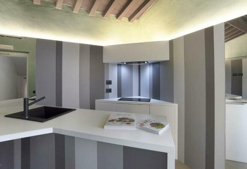 1 Bedroom Penthouse Apartment, Palazzo Dei Ciompi Suites