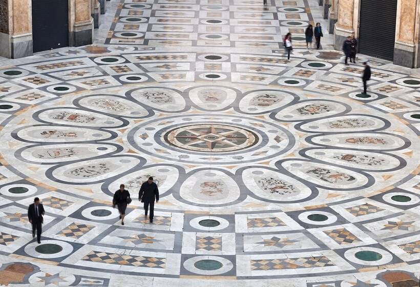 高级三人间, Art Resort Galleria Umberto