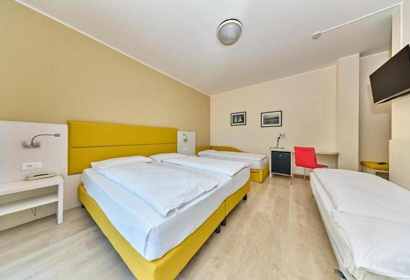 4인용 스탠다드 룸, Astoria   3stelle S