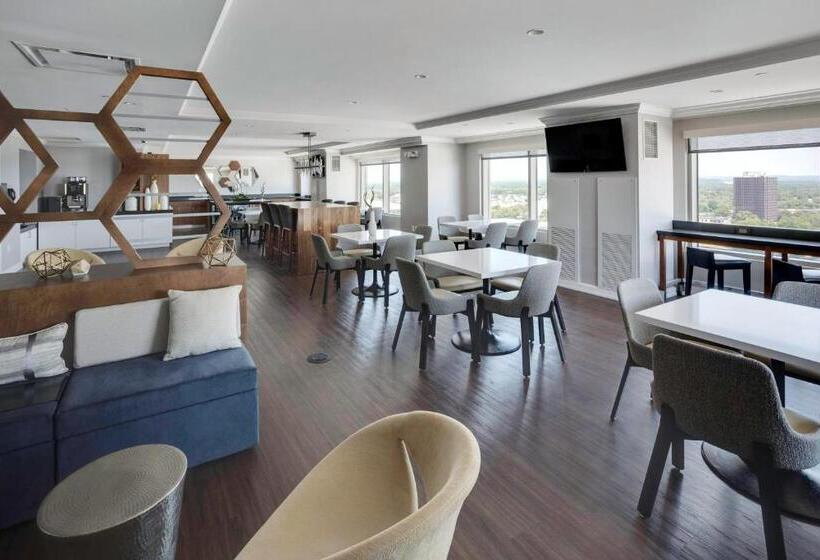 اتاق استاندارد با تخت بزرگ, Hartford Marriott Downtown
