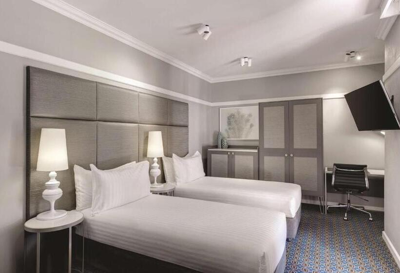 스탠다드 룸 킹사이즈 침대, Kurrajong Canberra