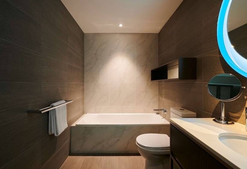 스탠다드 룸 킹사이즈 침대, Kurrajong Canberra
