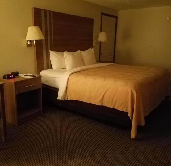 스탠다드 룸 1층, Quality Inn New River Gorge