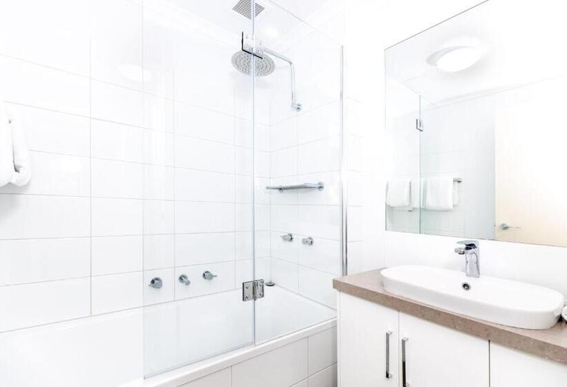 Apartamento 3 Dormitórios, Quest Wagga Wagga