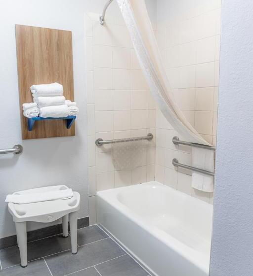 Quarto Estandar para Deficientes Físicos, Microtel Inn & Suites By Wyndham Kingsland Naval Base I 95