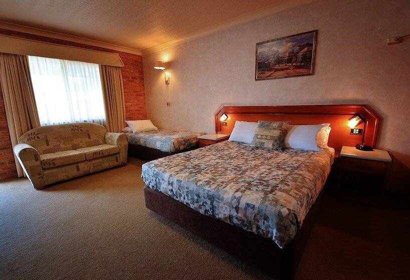 Номер Deluxe, The Crossing Motel