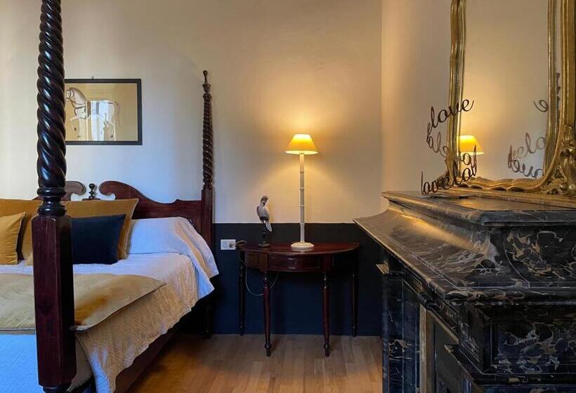 اتاق سوپریور با تخت بزرگ, Residenza Dei Pucci