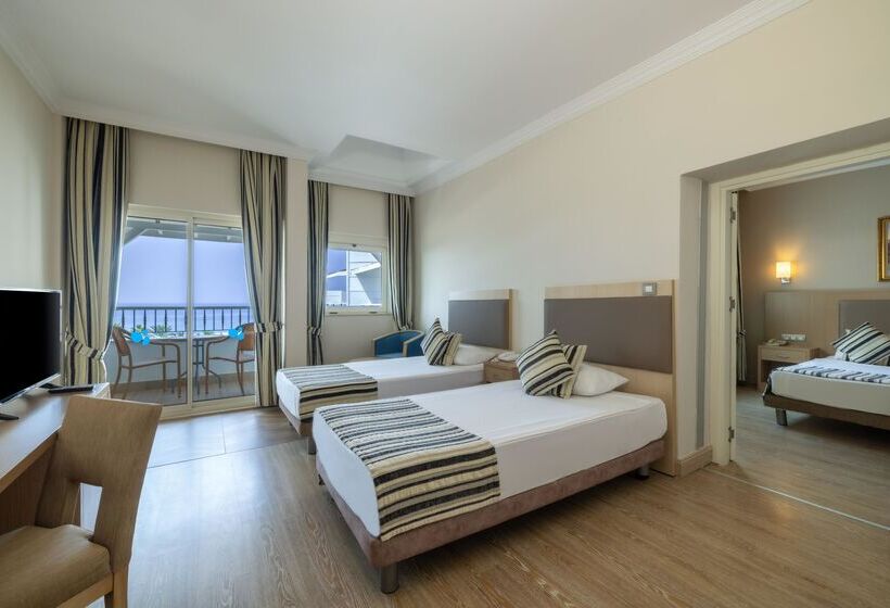 اتاق خانوادگی, Crystal Tat Beach Golf Resort & Spa - Ultimate All Inclusive