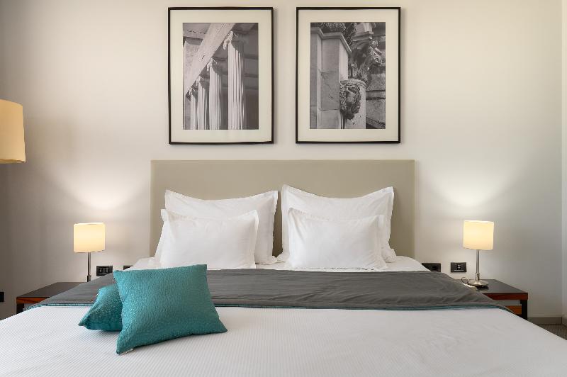 اتاق استاندارد, Atrium