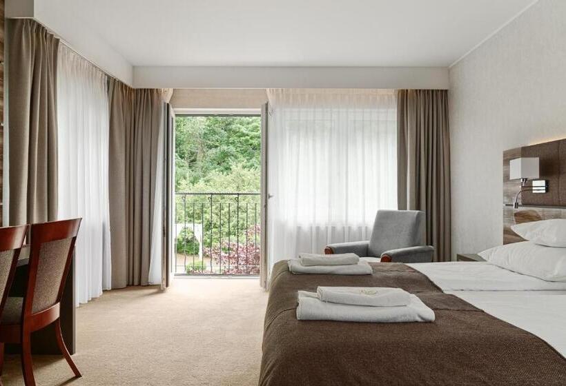 آپارتمان 1 خوابه با چشم‌انداز باغ, Villa Eva