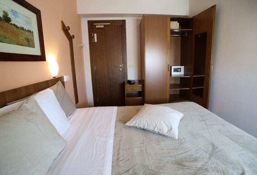 اتاق استاندارد یک نفره, Villa Mater