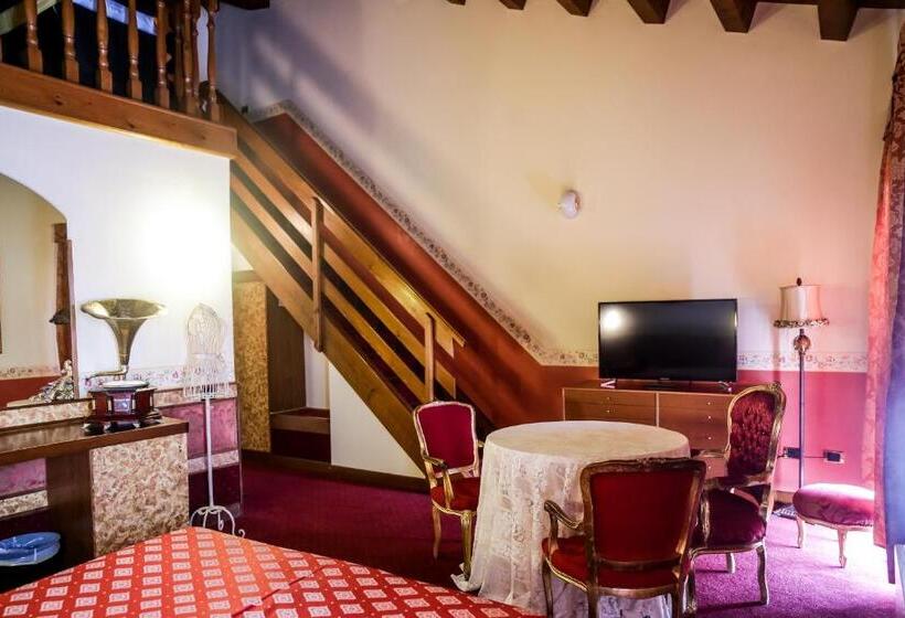 Family Suite, Villa Pigalle