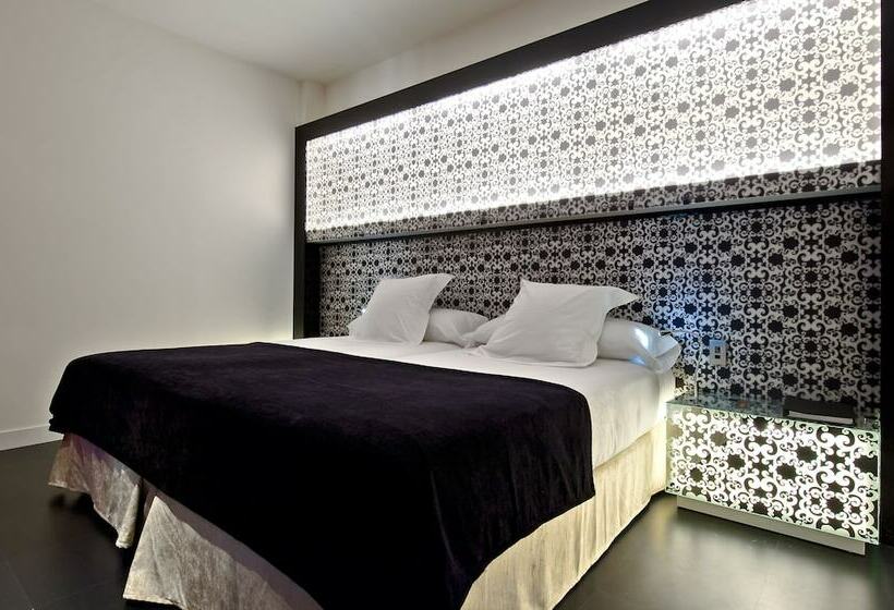 Quarto Basic, Vincci Via 66