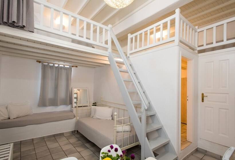 Апартаменты 1 Спальня Вид на Море, Madres Houses