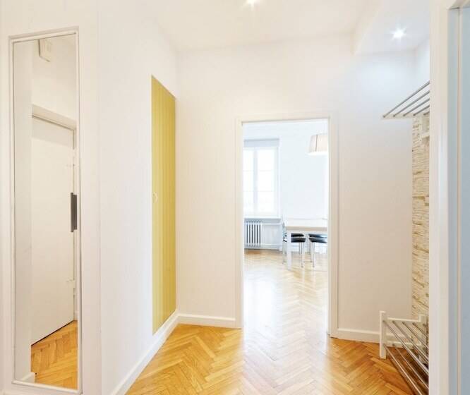 Апартаменты Basic 1 Спальня, Old Town Kanonia Hostel & Apartments
