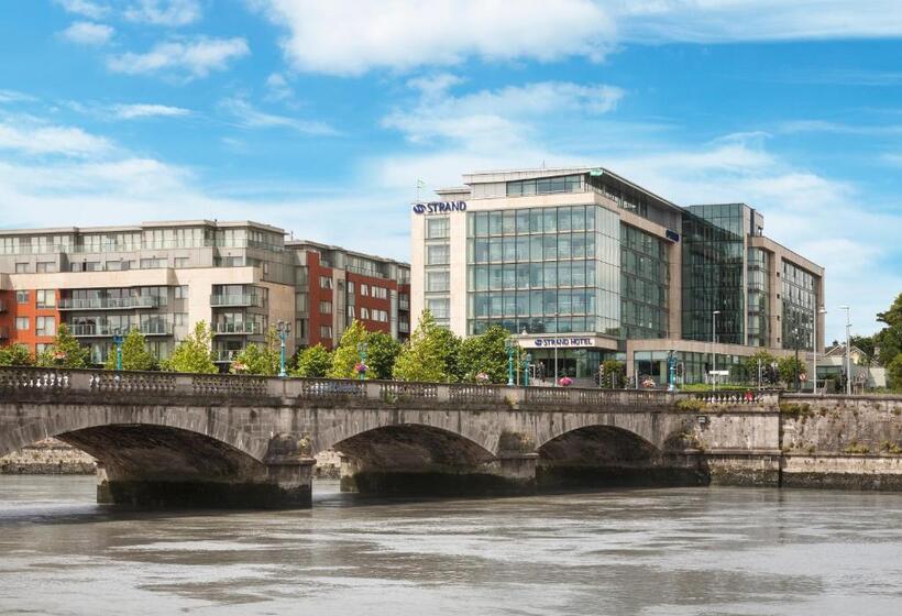اتاق سوپریور, Limerick Strand