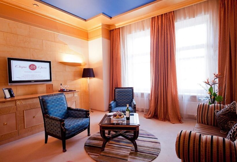 سوییت, Opera Hotel   The Leading Hotels Of The World