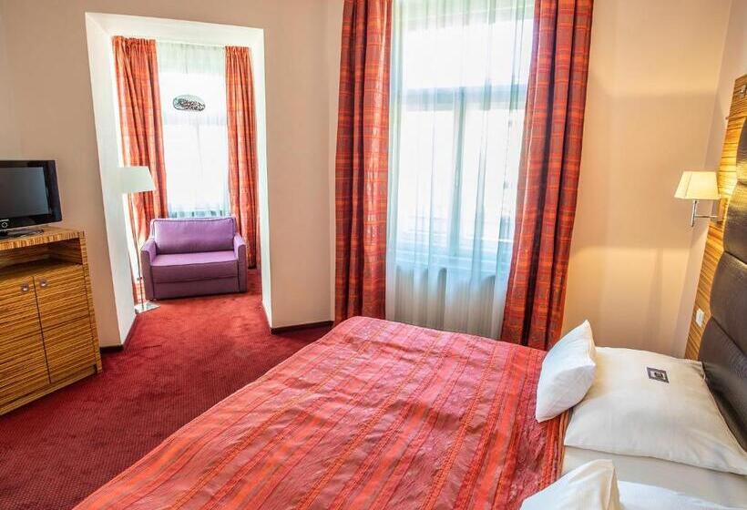 اتاق استاندارد, Ea Hotel Sonata