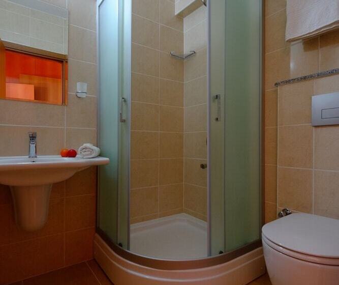 Quarto Triplo Estandar, Imparator