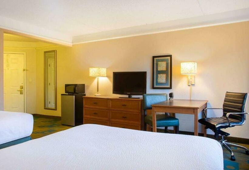 اتاق استاندارد با 2 تخت دوبل, La Quinta By Wyndham Charlotte Airport South
