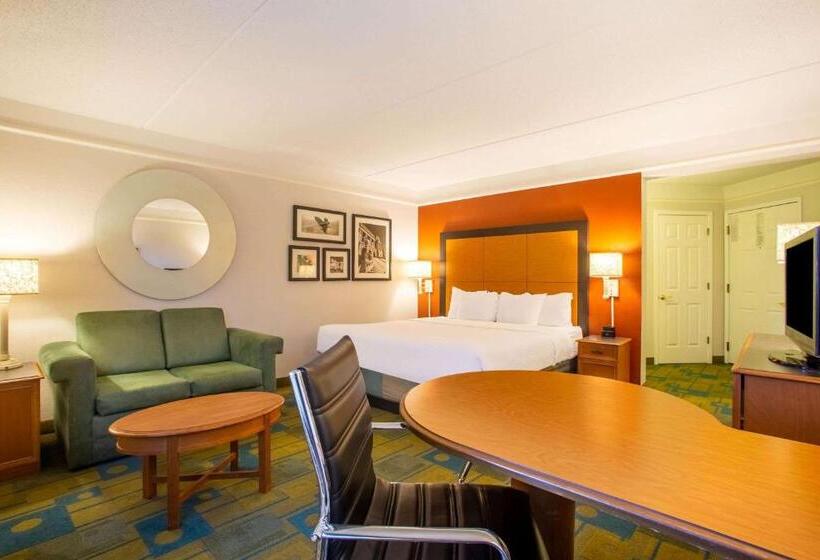 اتاق اجرایی با تخت بزرگ, La Quinta By Wyndham Charlotte Airport South