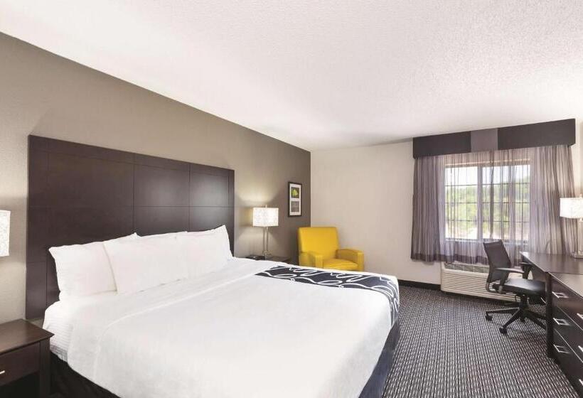 스탠다드 룸 킹사이즈 침대, La Quinta By Wyndham Milwaukee Delafield