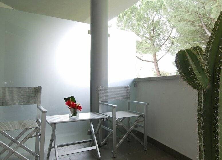 Семейный Номер, Joivy Together Florence Urban Resort