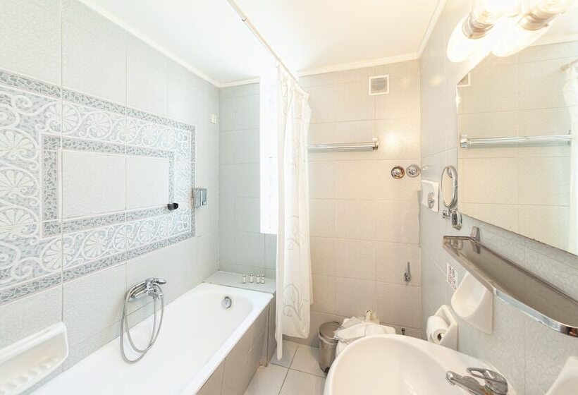 Апартаменты 1 Спальня Вид на Море, Olympic Suites
