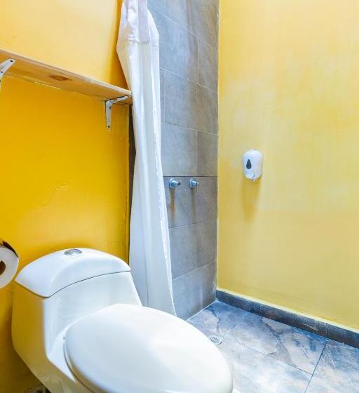 Säng i Delat Rum, Gagaka Rua Hostel