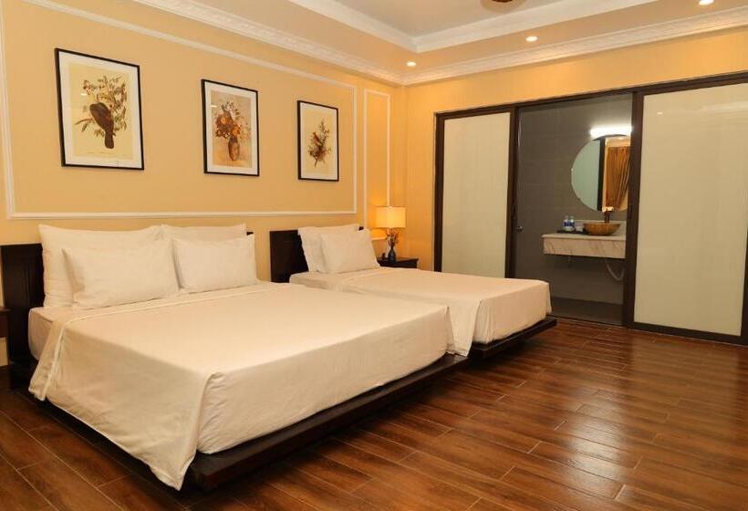اتاق خانوادگی با چشم‌انداز کوه, Lalita Tam Coc Resort & Spa