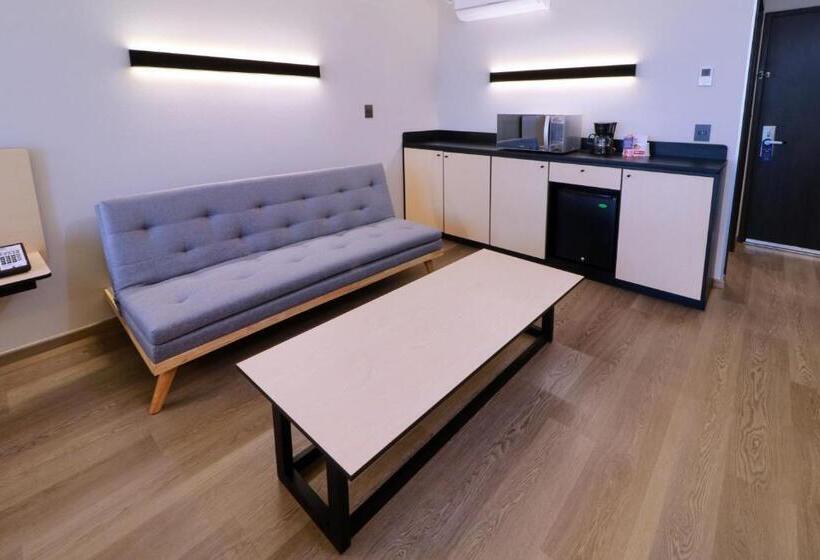 Quarto Superior, City Express By Marriott Monterrey Universidad