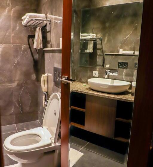 Номер Deluxe, Justa Palampur Resort & Convention Centre