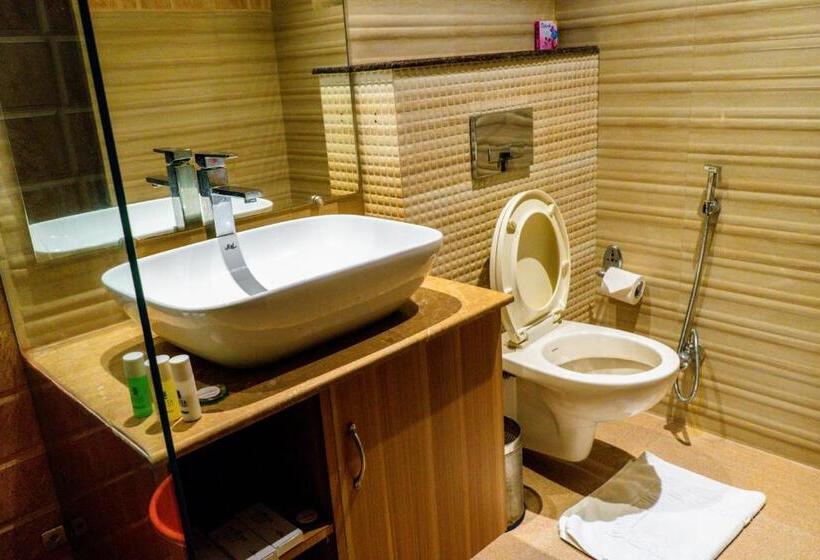 Номер Superior, Justa Palampur Resort & Convention Centre