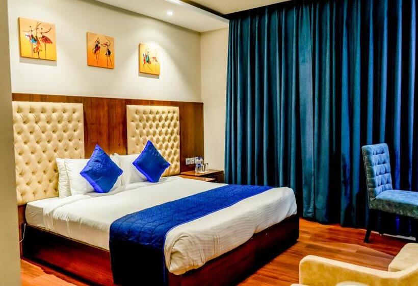 Номер Стандарт Вид на Горы, Justa Palampur Resort & Convention Centre