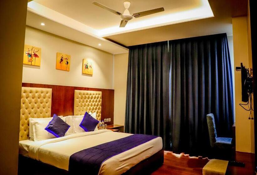 스탠다드 룸 산 전망, Justa Palampur Resort & Convention Centre