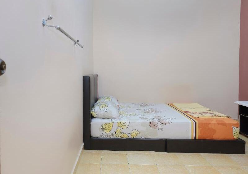 Номер Стандарт, Spot On 90144 Corridor Hotel 1