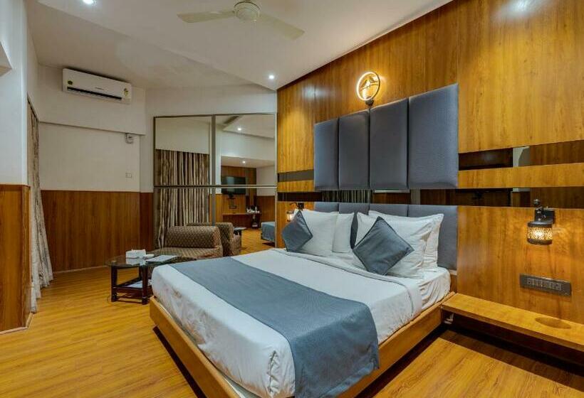 Номер Стандарт, Surya Executive 3 Star