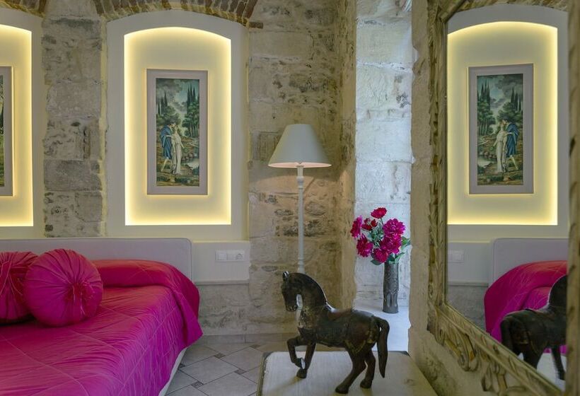 Полулюкс, Avli Lounge Apartments