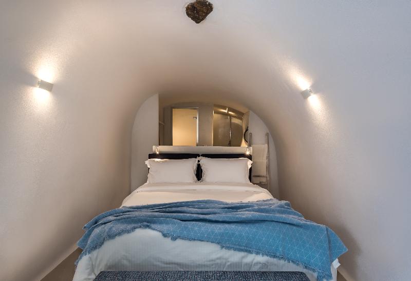 سوییت سوپریور, Nefeles Luxury Suites