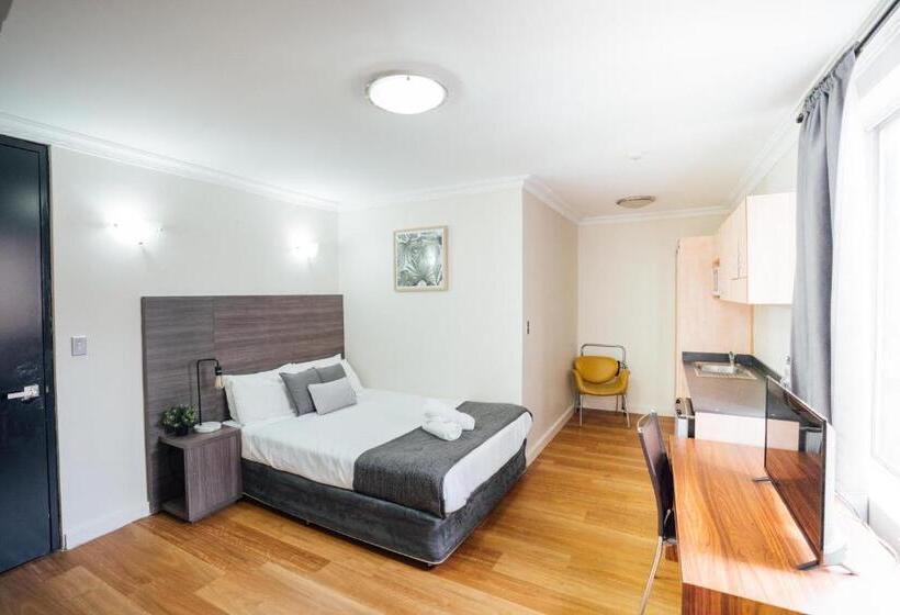 Студия Стандарт, Uno Hotel Sydney
