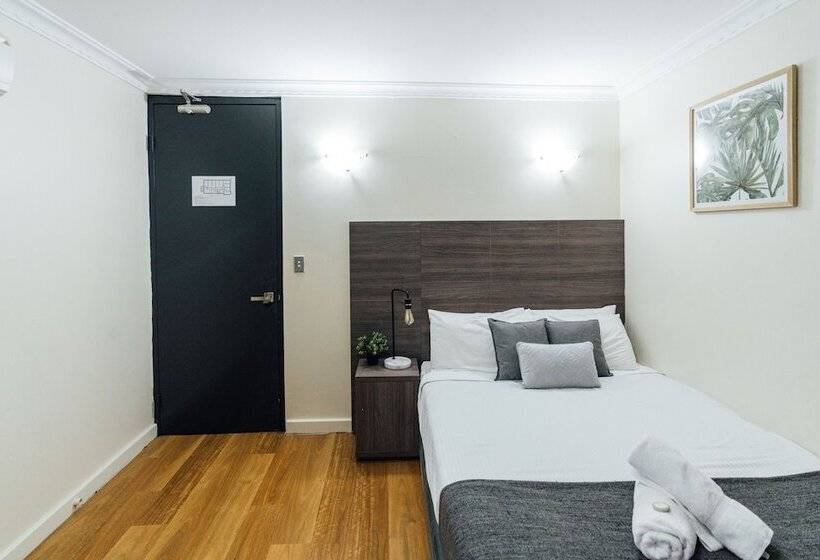 Студия Стандарт, Uno Hotel Sydney