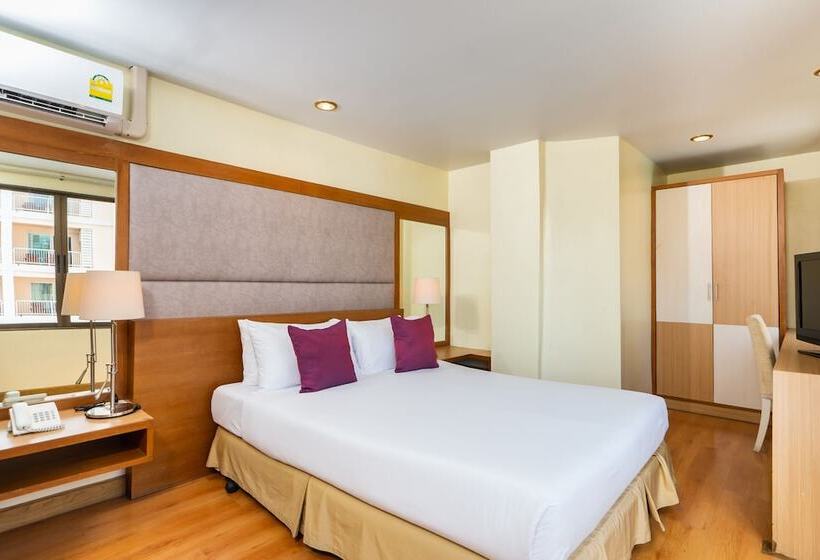 Family Suite, Bella Villa Metro