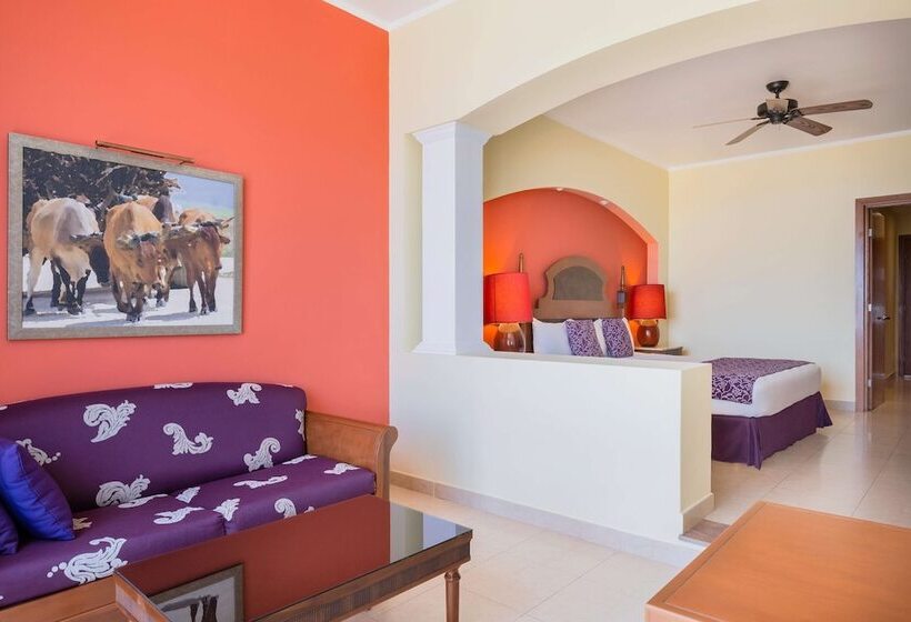 سوییت جونیور, Iberostar Selection Rose Hall Suites