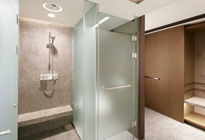 اتاق کلاب, Daegu Marriott