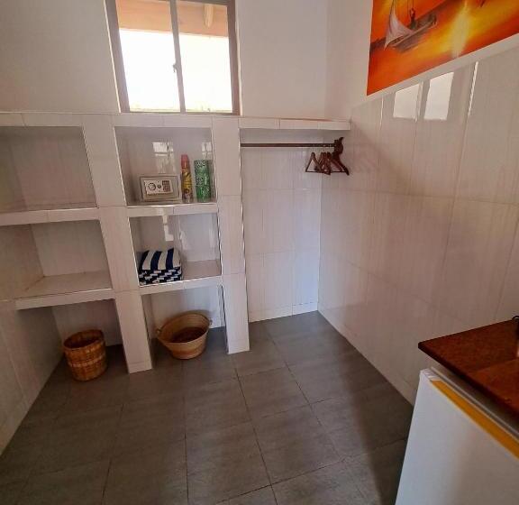 اتاق لوکس, Mimi Na Wewe Villa