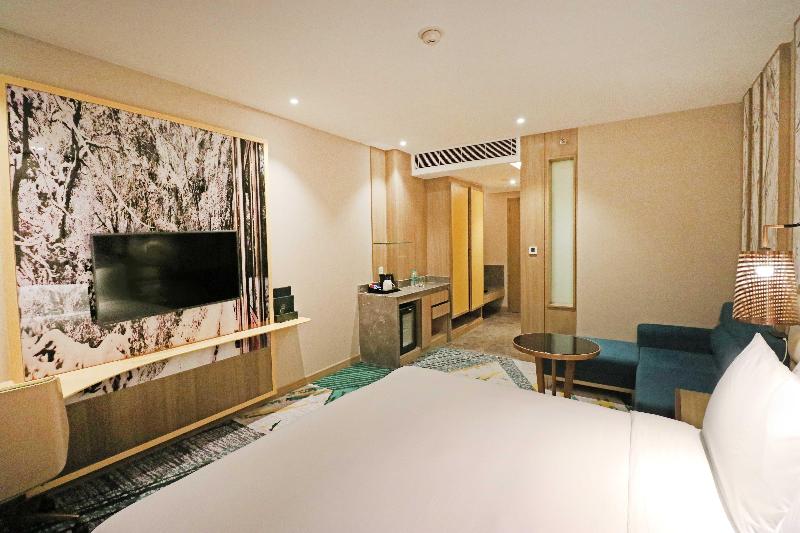 اتاق پرمیوم, Holiday Inn Chandigarh Zirakpur, An Ihg