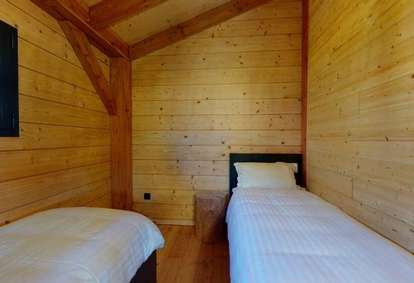 1 Bedroom Chalet, Woodland Village Anzère