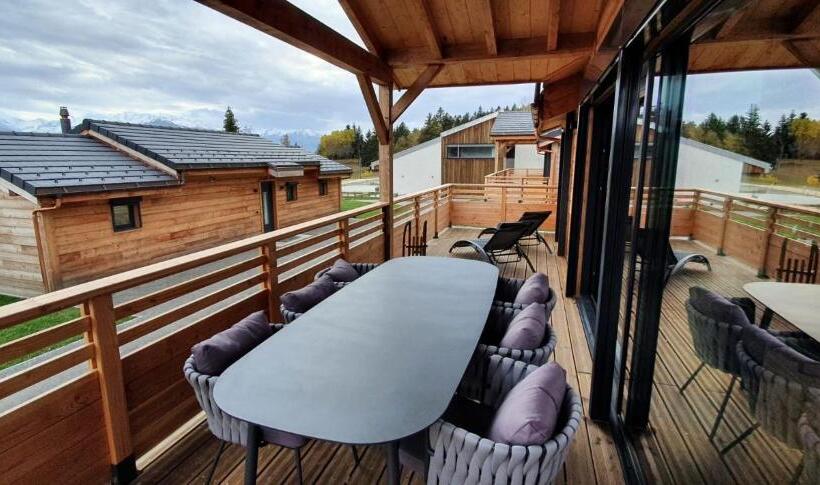 1-Bedroom Superior Chalet, Woodland Village Anzère