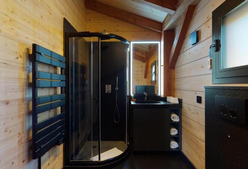 1 Bedroom Chalet, Woodland Village Anzère