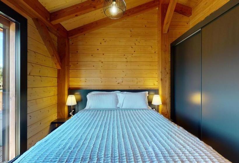 1-Bedroom Superior Chalet, Woodland Village Anzère